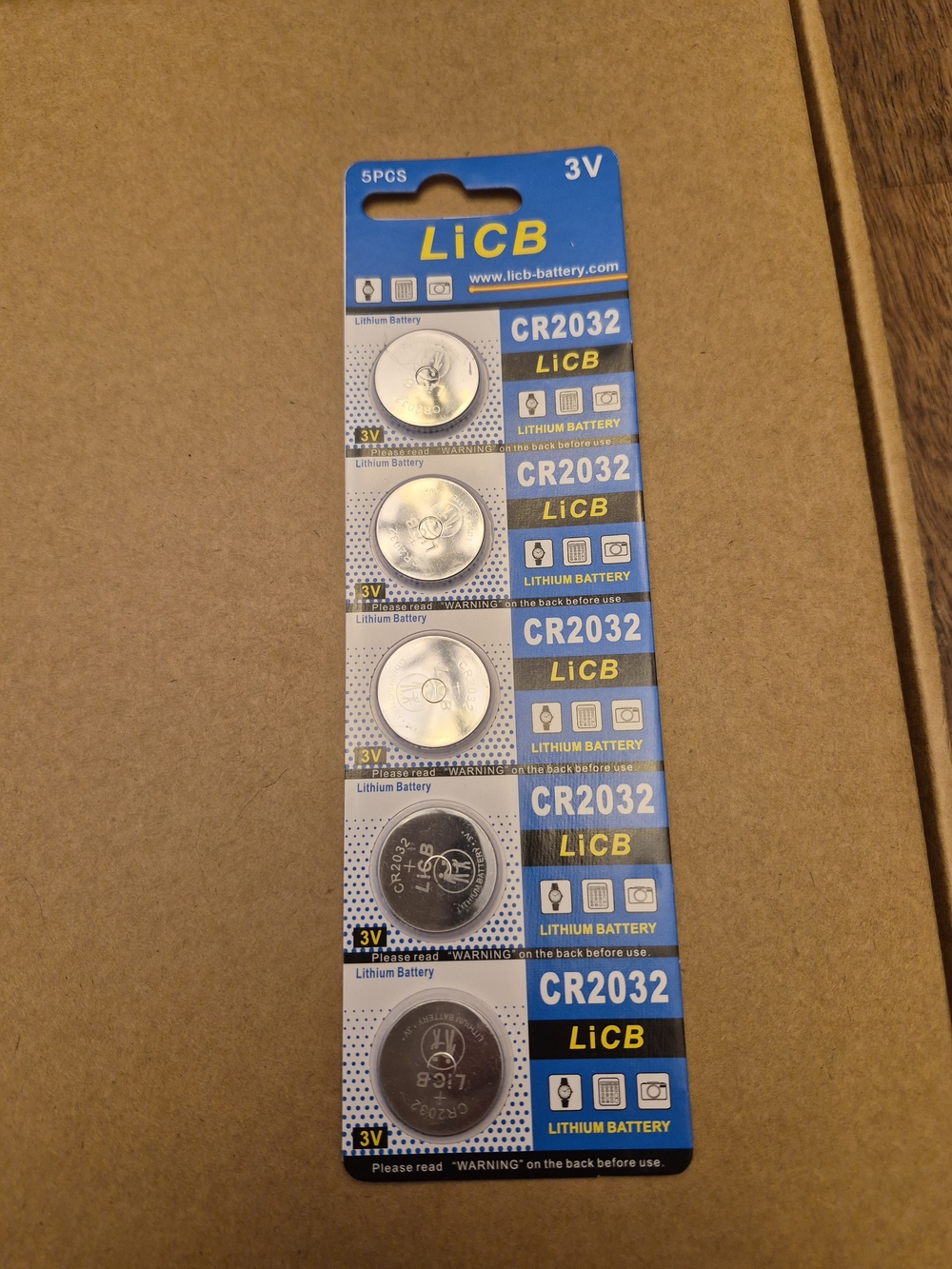 CR2032 3V Lithium Coin Cell Batteries - Silver (5-Pack)